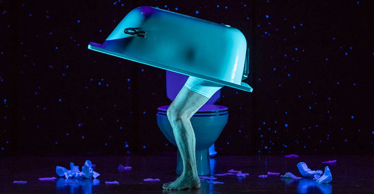 ocupado-el-perro-azul-