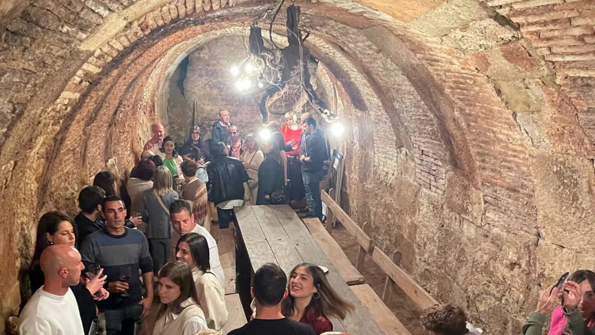 Noche calados cenicero