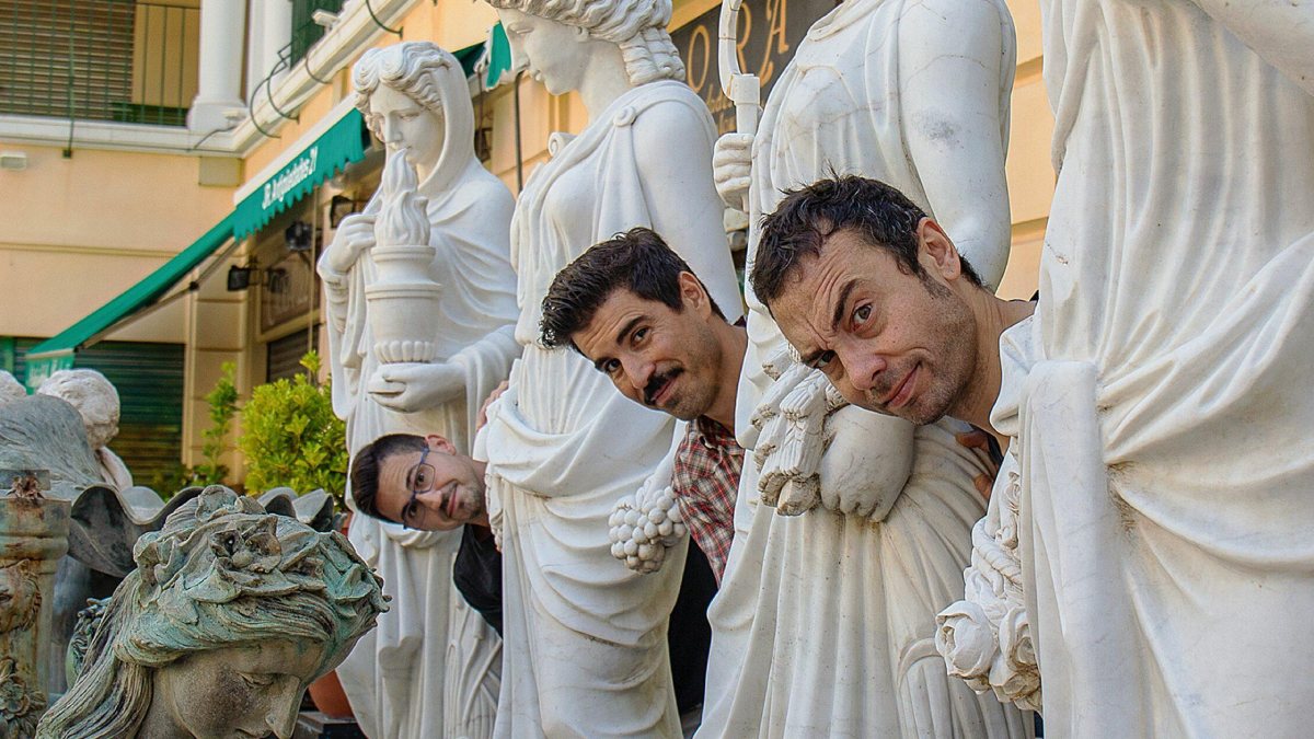 mochila al pasado sala negra