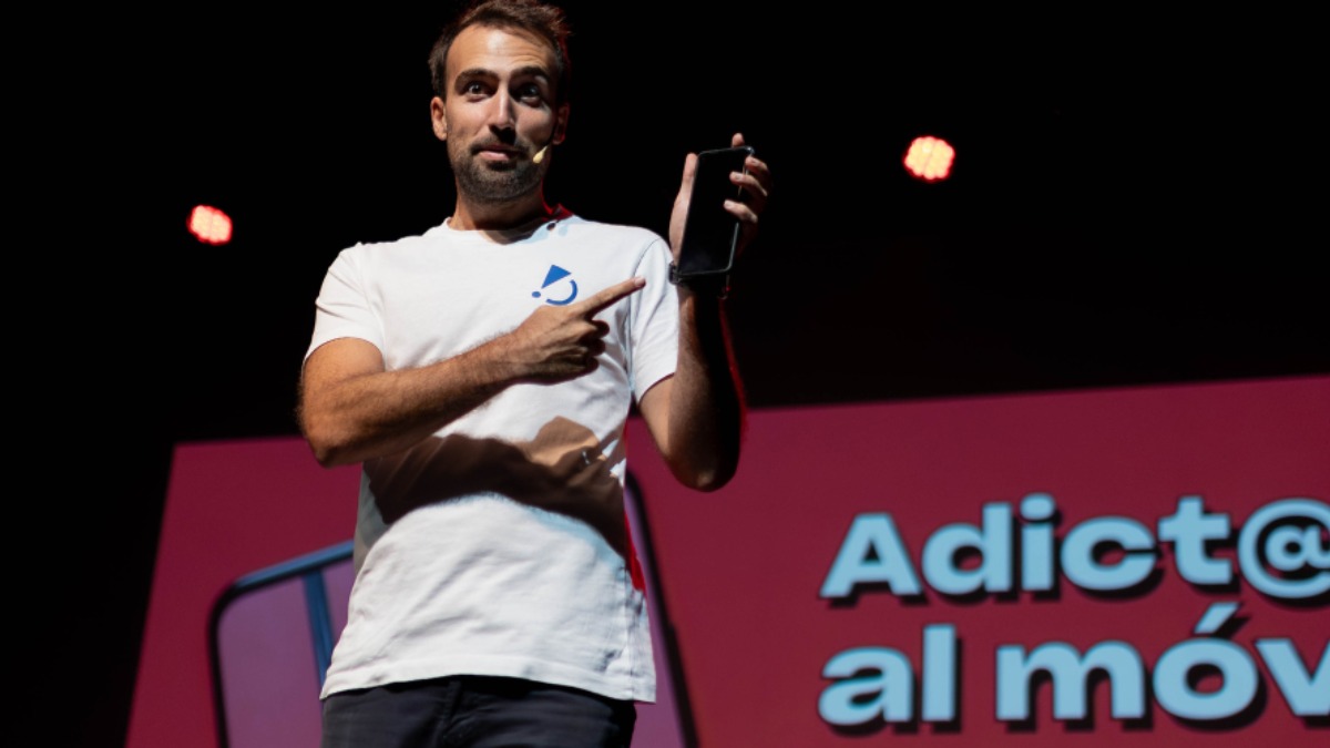 adictos al movil sala negra